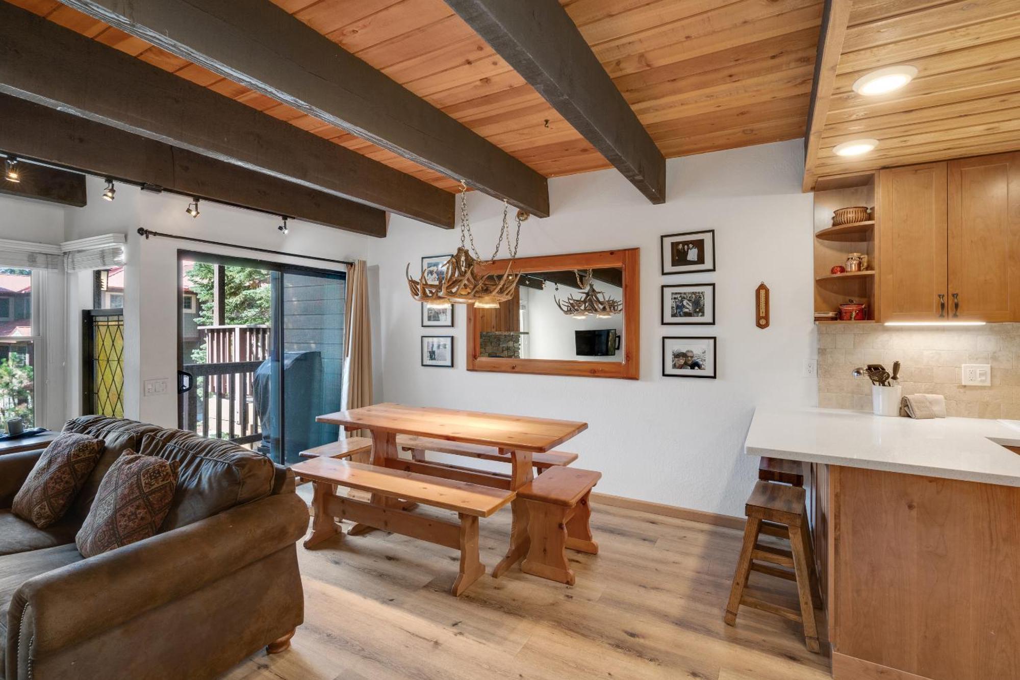 Val D'Isere At The Village By 101 Great Escapes แมมมอธ เลกส์ ห้อง รูปภาพ